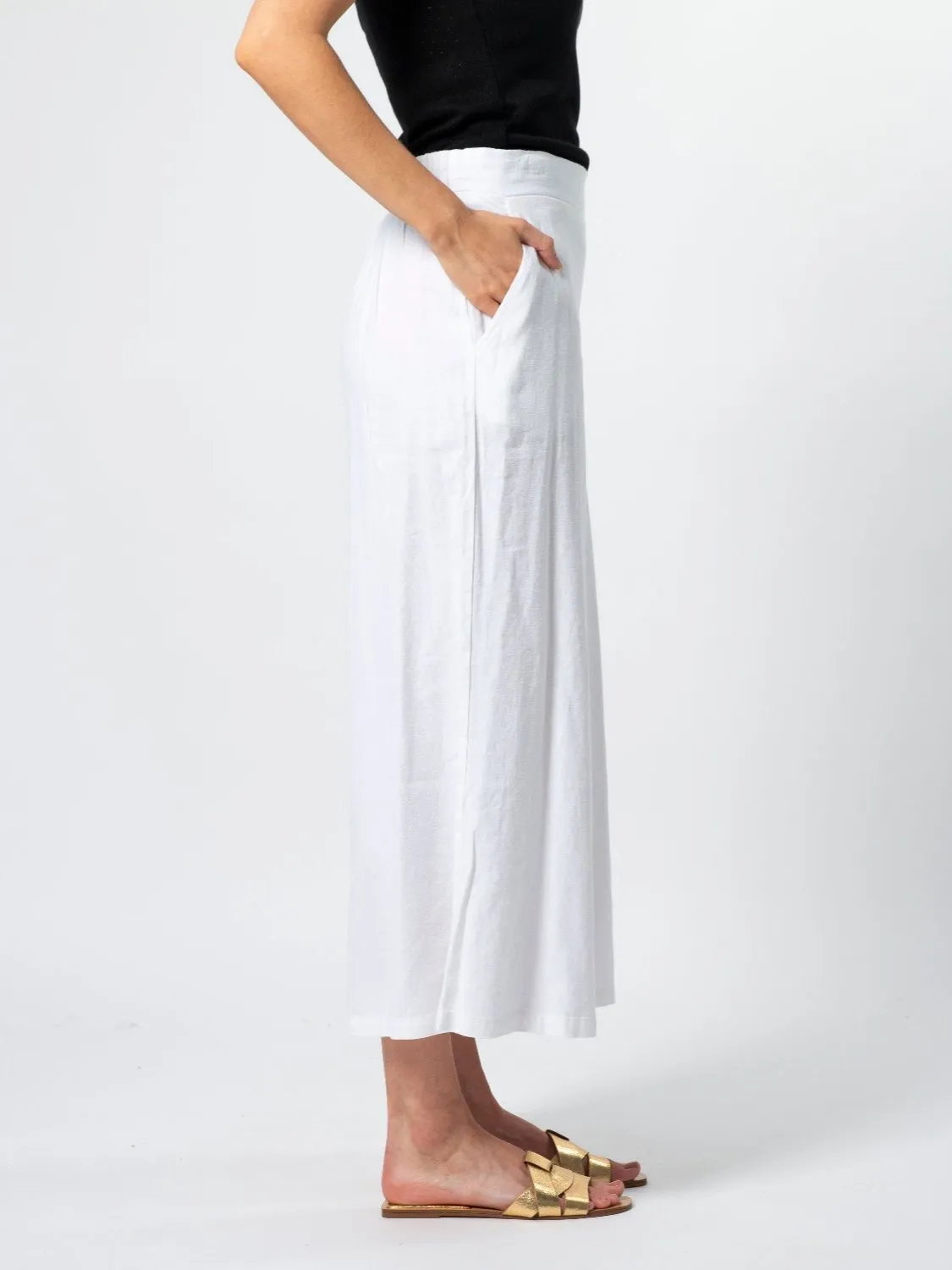 Emmi Linen Pants in White