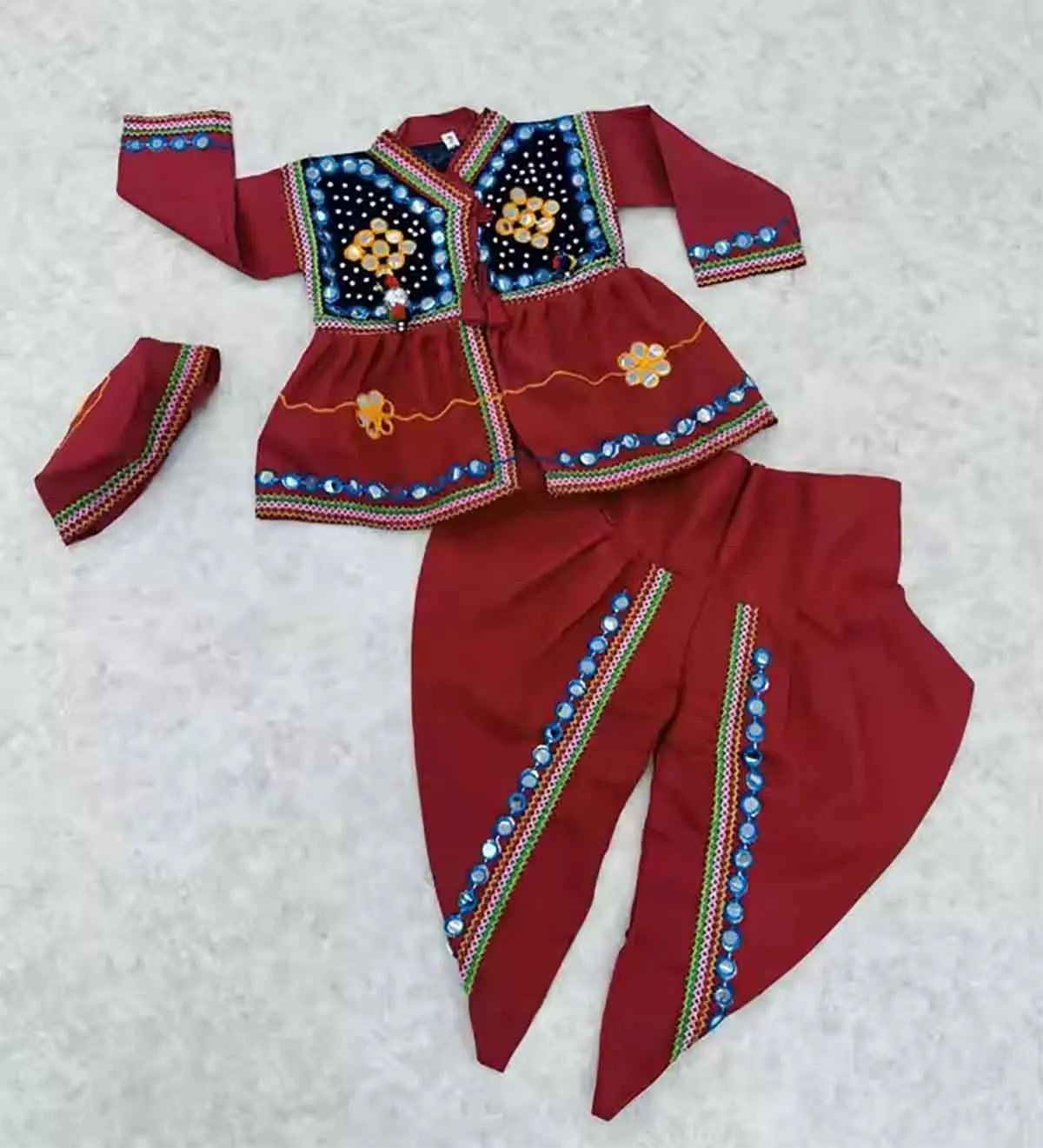 Fancydresswale Gujrati boy dress for boys, Garba dance dress