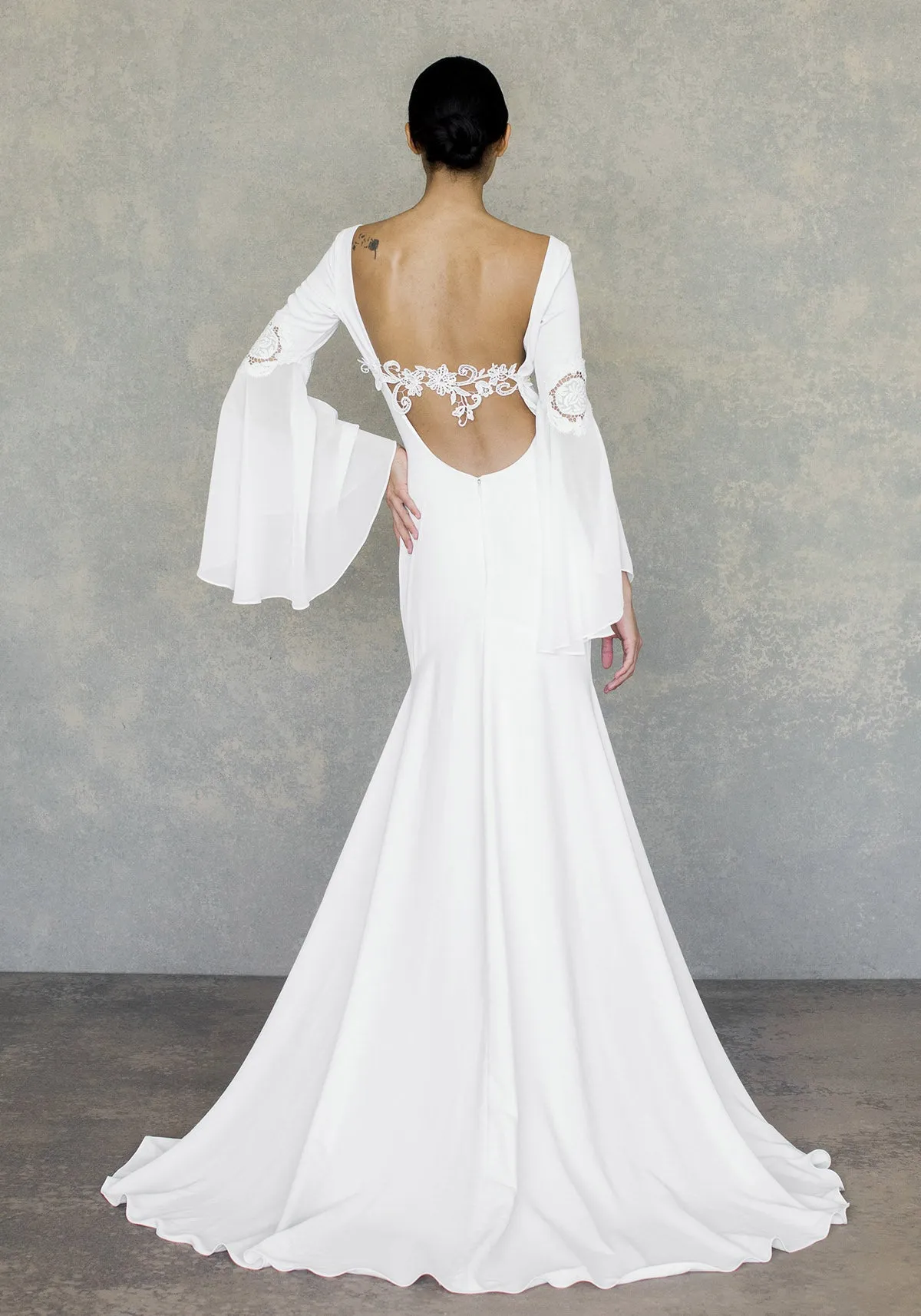 Lily Sample Sale Gown